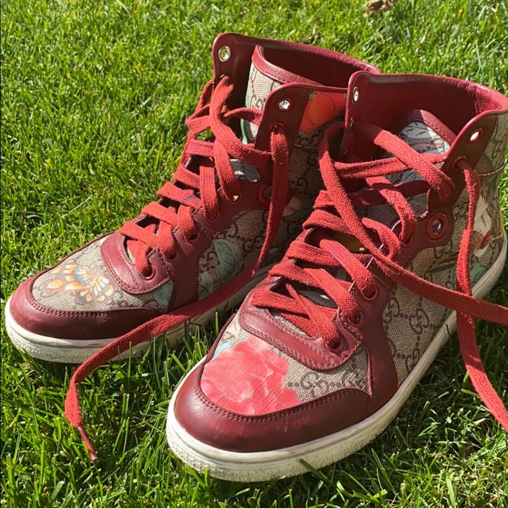 Gucci tennis shoes